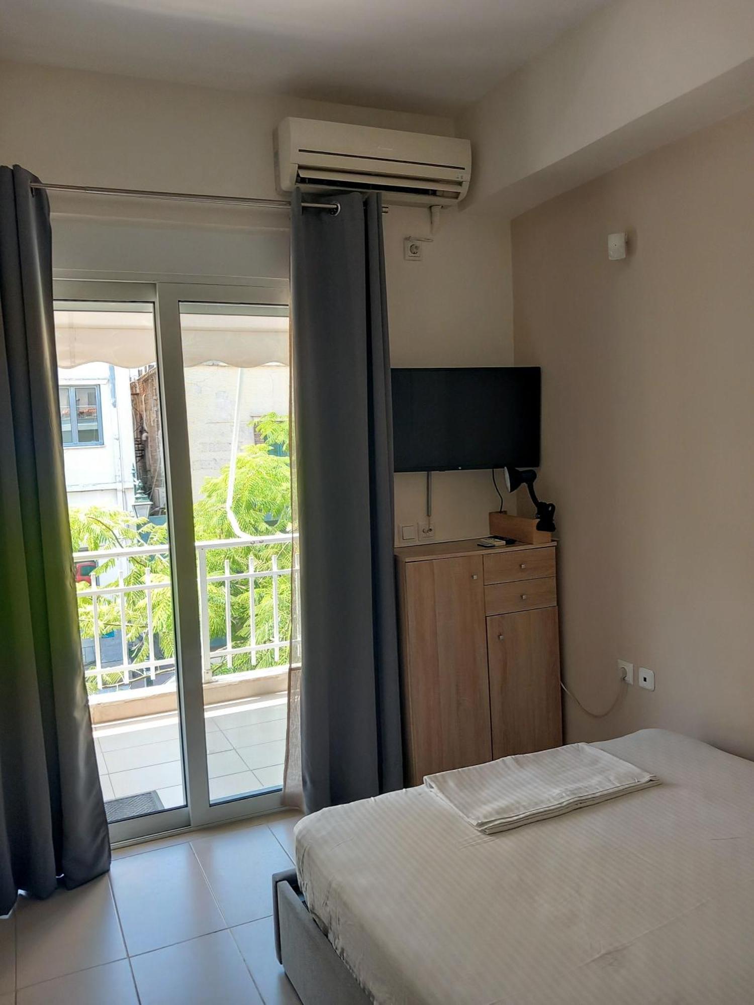 Hra Apartment ลูตรากี ภายนอก รูปภาพ
